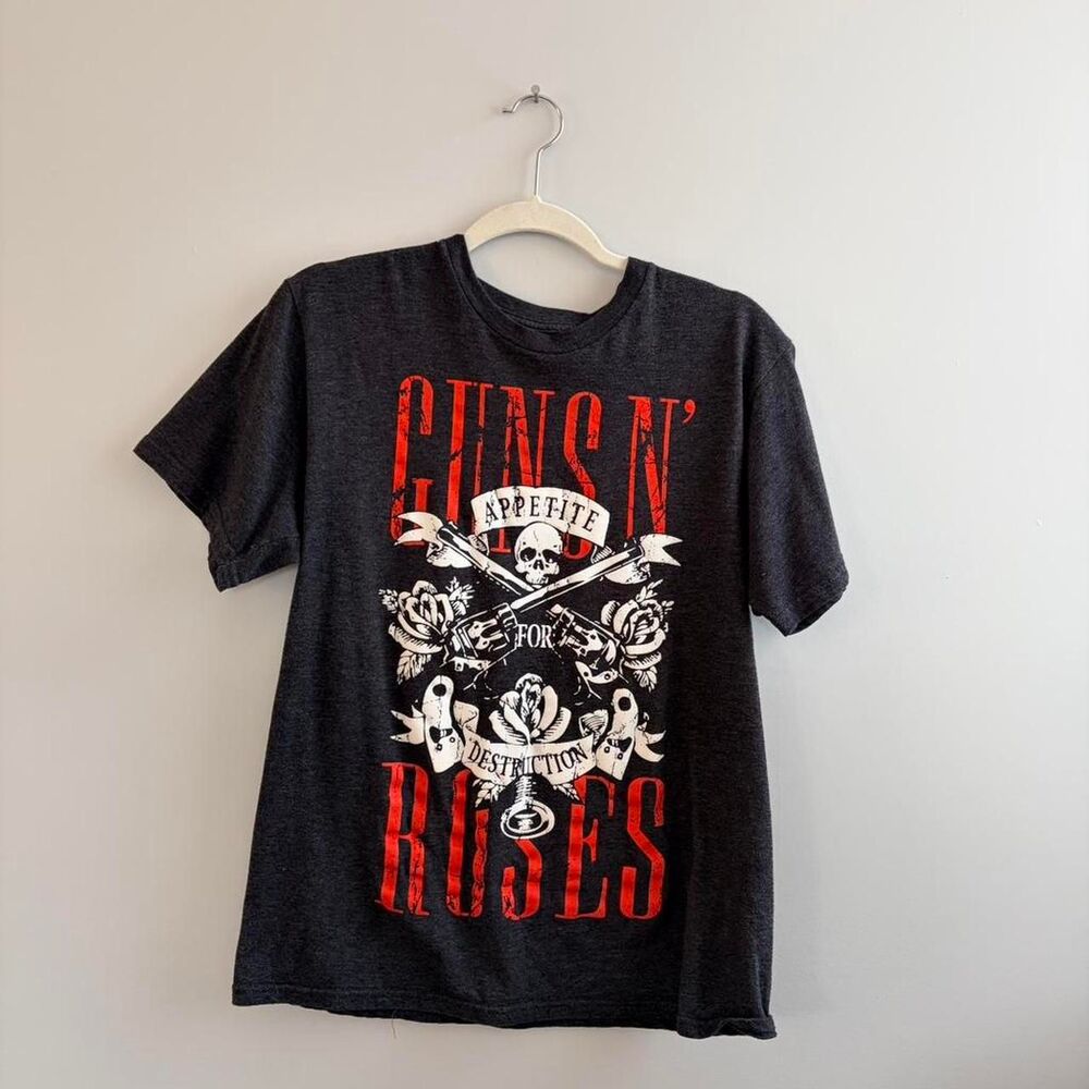 Guns N' Roses black cotton t-shirt Size M #rock #bandtee #gunsnroses #tshirt